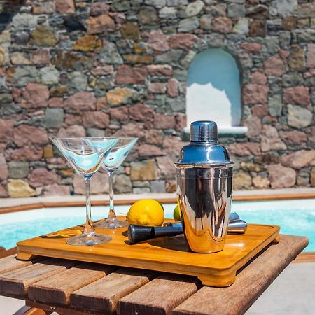 Petra Residence Mini Pool Spa Adámas Eksteriør bilde