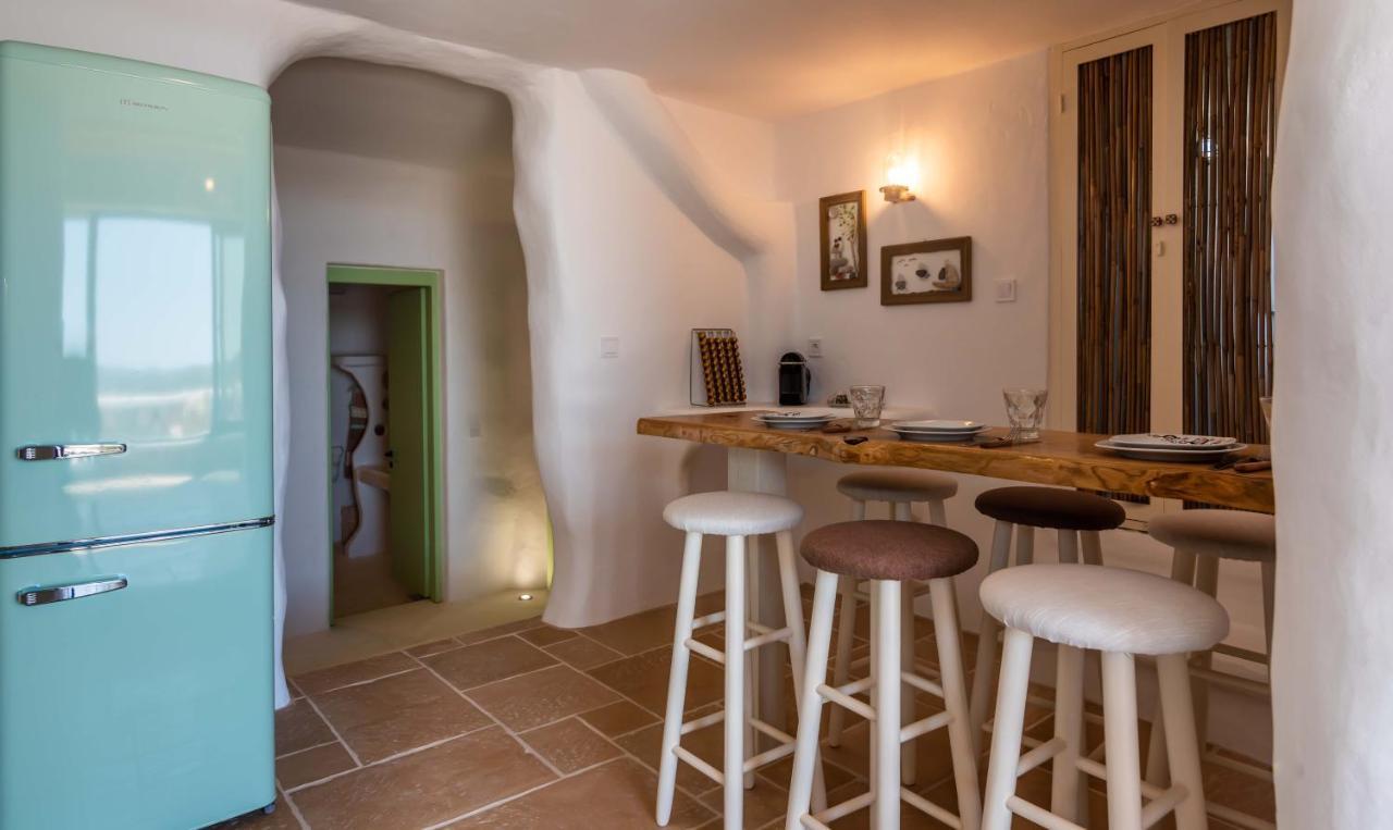 Petra Residence Mini Pool Spa Adámas Eksteriør bilde