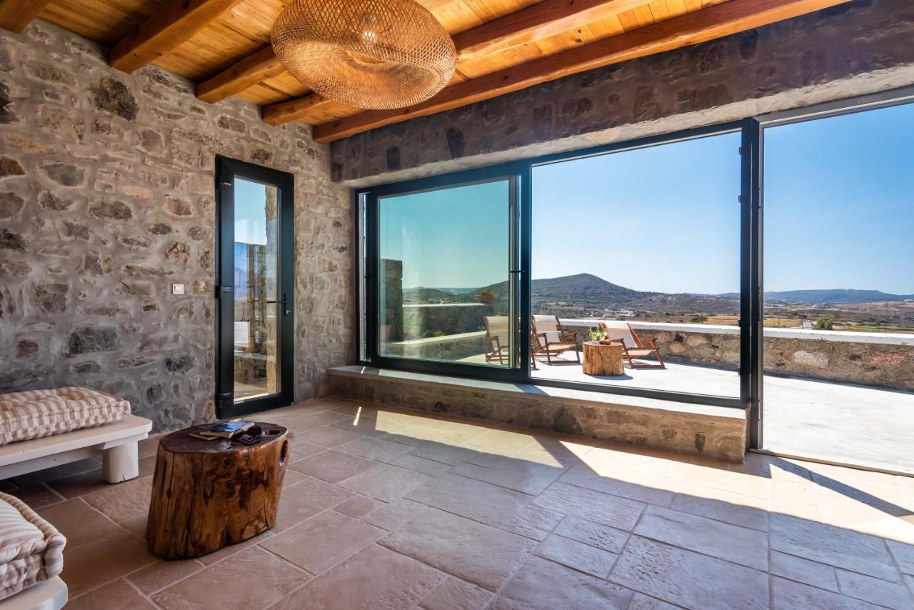 Petra Residence Mini Pool Spa Adámas Eksteriør bilde