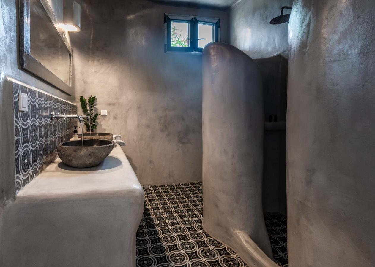 Petra Residence Mini Pool Spa Adámas Eksteriør bilde
